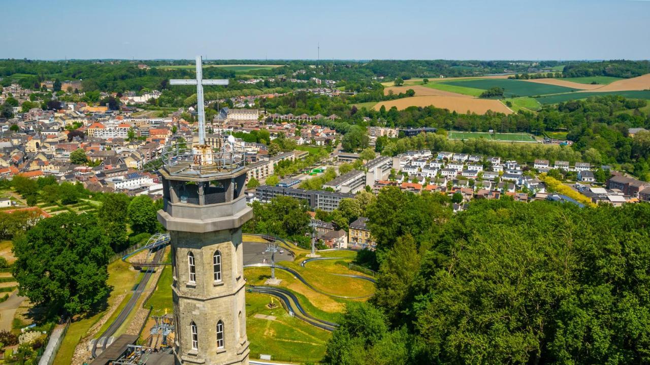 Europarcs Poort Van Maastricht Hotel Berg en Terblijt Exterior photo